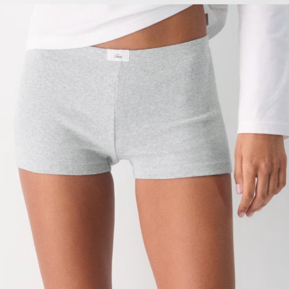 Aritzia Carefree Mini Short